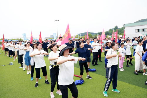 烟台举行 奋进万亿新征程 山海步道健步行 活动 超3000人在健走中共赏山海美景